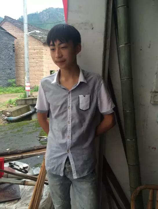 點(diǎn)滴積累，傳遞真情-西尼愛心階梯幫扶困難學(xué)生第三次仙居行